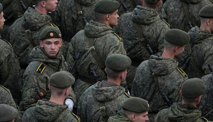 ГУР: С начала года Россия призвала по контракту около 280 тыс. военных