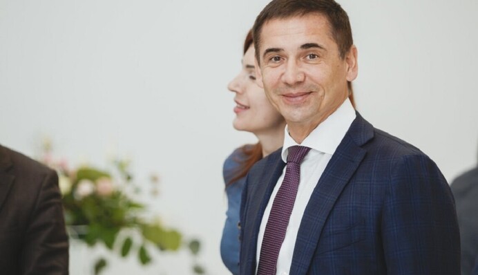 Экс-заместитель главы Харьковского облсовета Скоробагач опроверг информацию о его аресте за границей