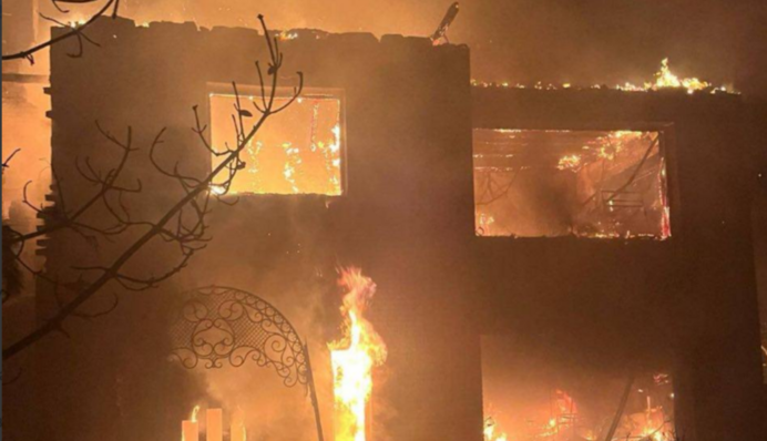 Російські безпілотники атакували приватні будинки у Запоріжжі – є поранена та пожежі