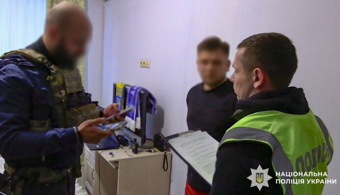 В Киеве будут судить двух бывших налоговиков, торговавших конфиденциальной информацией