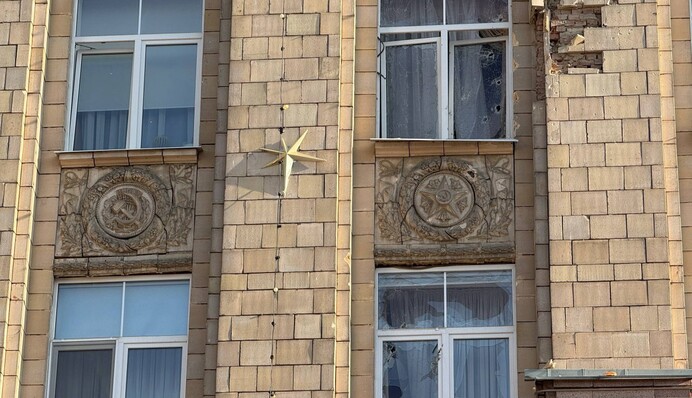 БПЛА атакували Бєлгород, пошкоджена будівля уряду регіону