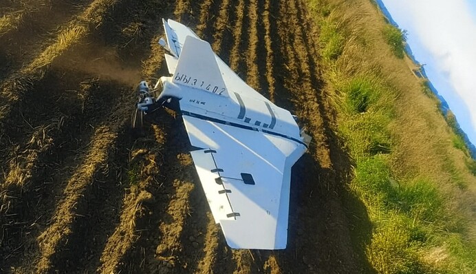 В 300 км от границы с Украиной: в Польше показали неразорвавшийся фото российского дрона