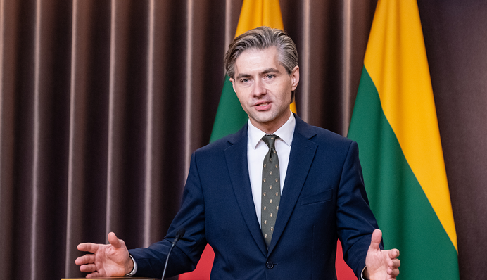 Никто в НАТО не находится в безопасности – глава МИД Литвы о российских дронах в Польше