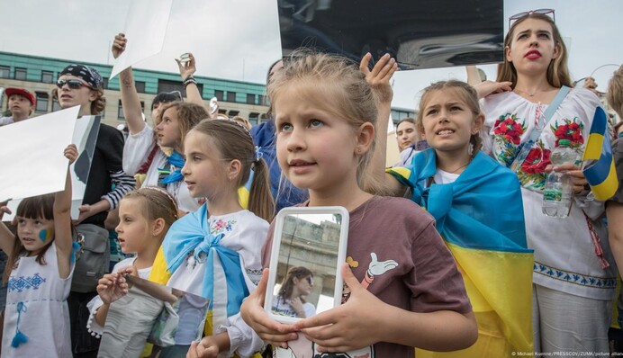 В странах ЕС увеличилось количество украинцев с временной защитой - Евростат