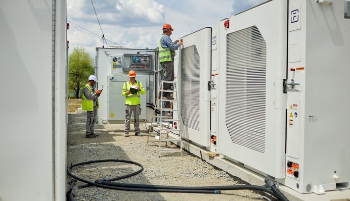 ДТЭК и Fluence запустили систему накопления энергии на 200 МВт