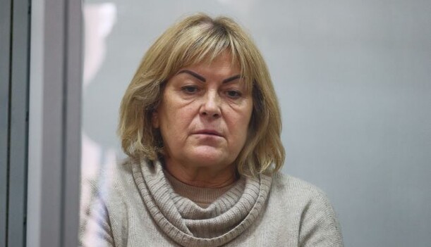 На екскерівницю Хмельницької МСЕК Тетяну Крупу одягнули електронний браслет