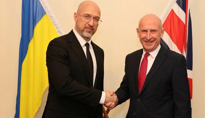 Велика Британія вироблятиме українські дрони-перехоплювачі — Шмигаль