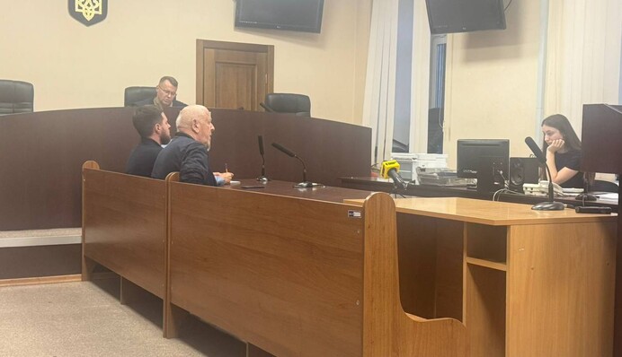 Батька детектива НАБУ Магамедрасулова залишили під вартою до середини жовтня