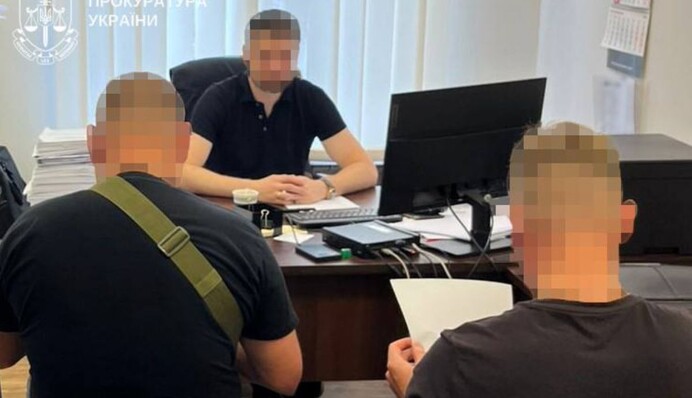 В Полтавской области будут судить шестерых работников СИЗО, которые пытали заключенного