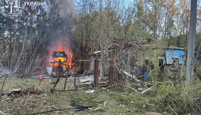 РФ вдарила трьома ракетами по житловому сектору на Сумщині – є загиблі та поранені