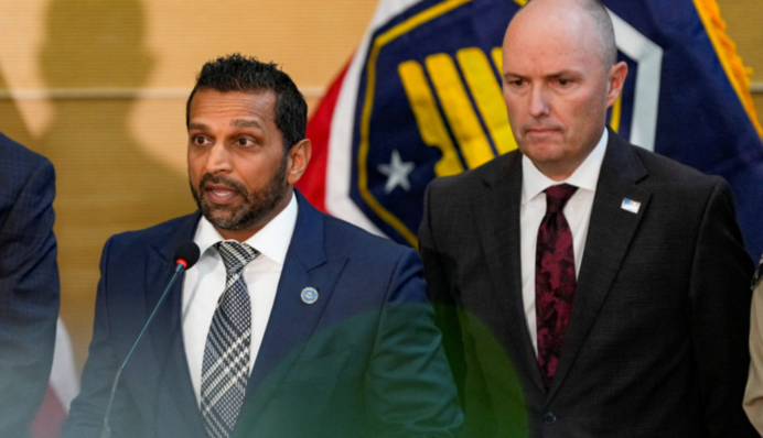 В США арестовали 22-летнего подозреваемого в убийстве Чарли Кирка – мог помочь отец