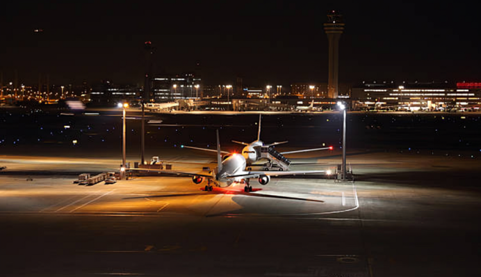 Естонія встановлює нічні обмеження на польоти біля кордону з РФ