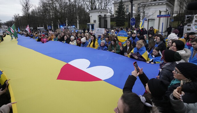 Сейм Польши принял новый закон о помощи украинцам