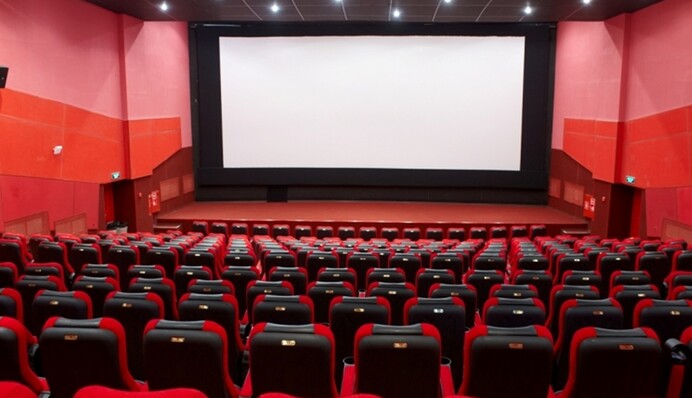 Путін хоче запровадити квоти на іноземне кіно у  РФ