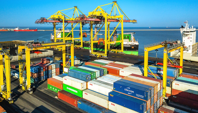 Россия налаживает бартерную торговлю с Китаем для обхода санкций - Reuters