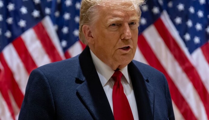 Трамп подав позов проти The New York Times та чотирьох її журналістів на суму 15 мільярдів доларів