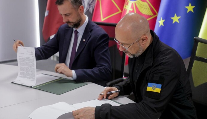 Украина и Польша создадут совместную оперативную группу по БПЛА: какова ее цель