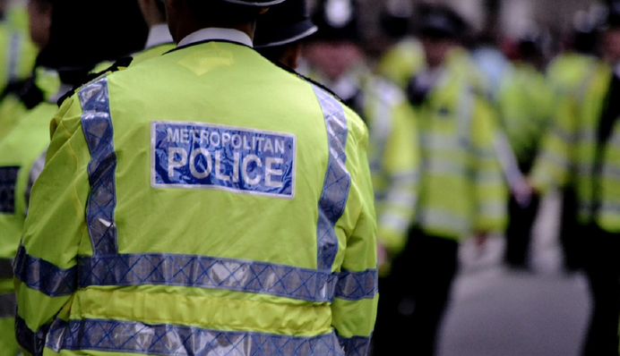 В Британии арестовали трех человек по подозрению в сотрудничестве с российской разведкой