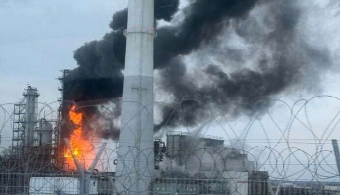 ЗСУ атакували НПЗ у Саратові та Новокуйбишевську і об’єкт нафти “Самара”
