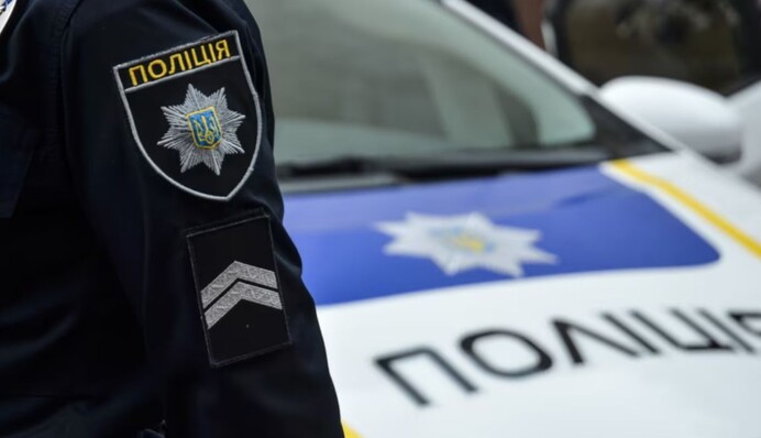 На Кіровоградщині чоловік стріляв у поліцейських, його розшукують