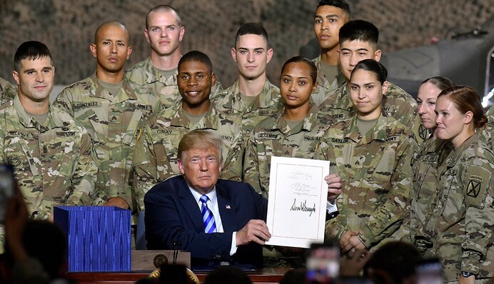 Трамп погрожує Афганістану і вимагає повернути авіабазу Баграм