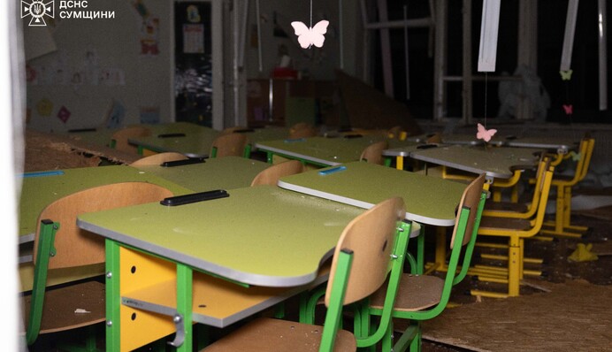 Пожежа на промисловому об’єкті та пошкодження навчального закладу – ДСНС про наслідки ударів по Сумах