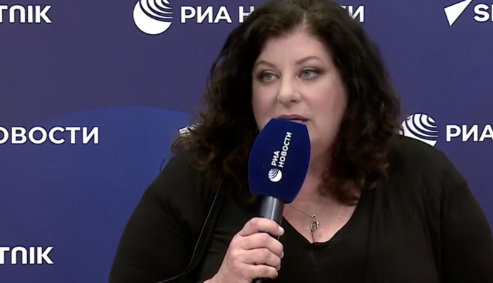 Путін дав громадянство РФ експомічниці Байдена, яка звинувачувала його у домаганнях