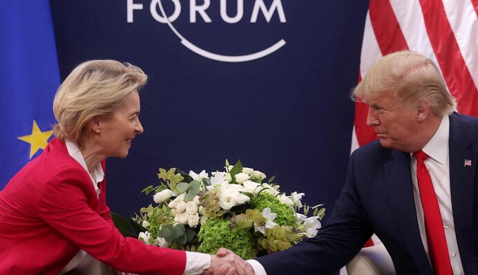 Фон дер Ляен: Европа работает над отказом от российской нефти