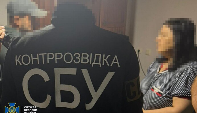 СБУ затримала двох колаборантів, які допомагали росіянам під час окупації Херсона