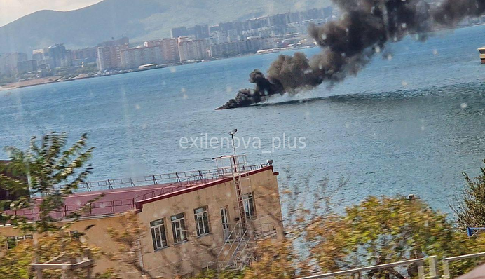 У РФ заявляють про атаку БпЛА та морських дронів на Новоросійськ