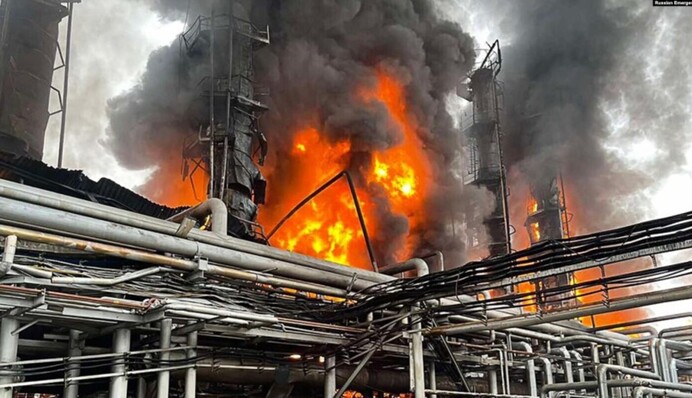 Трамп підтримує удари України по російській енергетиці – Зеленський