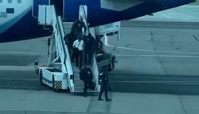 До Молдови з Греції екстрадували олігарха-втікача Влада Плахотнюка