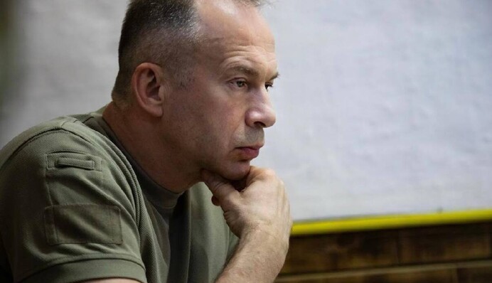 Фронт, удари по об'єктах РФ та новий рід військ у Повітряних силах – головні заяви Сирського