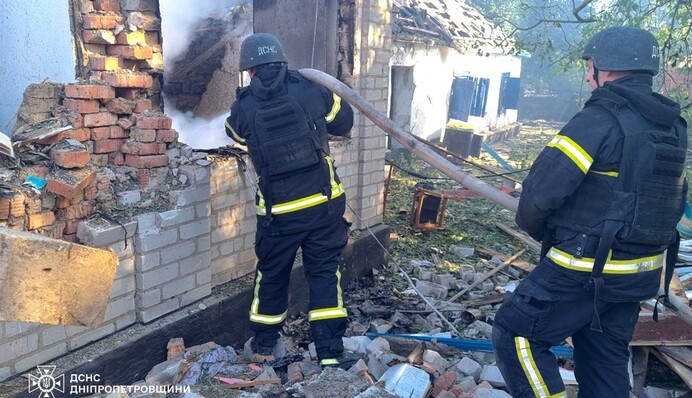 Удары РФ по Днепропетровщине: в ГСЧС сообщили о шести раненых