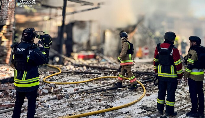 Росія обстріляла Сумщину: двоє цивільних постраждали від авіаційних ракет