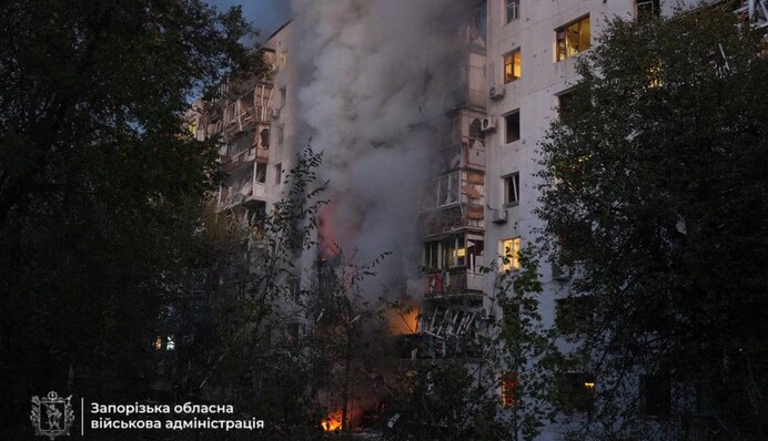Внаслідок атаки на Запоріжжя постраждало четверо людей, є руйнування, пошкоджено заклад освіти