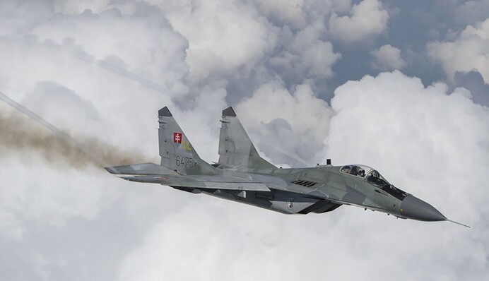 Польша подняла истребители из-за атаки России по Украине