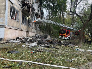 Масований комбінований удар по Києву: наслідки атаки у Солом'янському районі столиці – фото