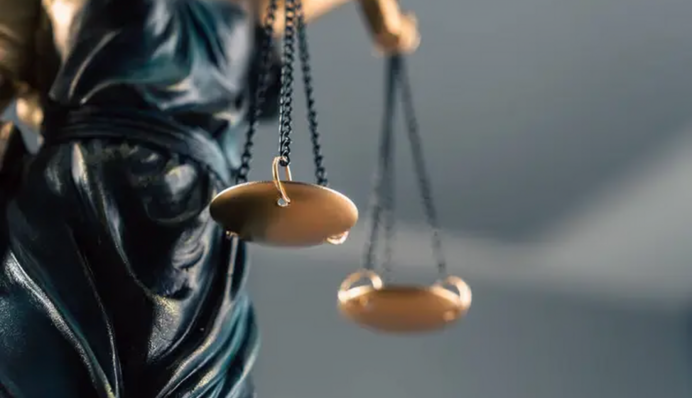 «Подстрекал к подкупу судьи»: адвокат из Ивано-Франковской области предстанет перед судом