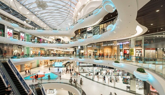 ТРЦ під час війни: з якими проблемами стикається український ритейл, і як він із ними справляється