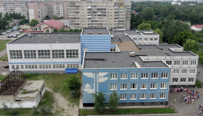 У Сумах частина освітніх закладів переходить на дистанційний режим роботи