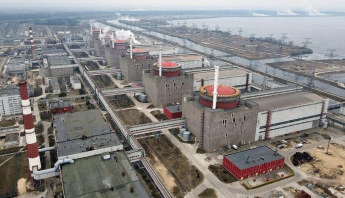 ЄС закликає Росію негайно припинити бойові дії навколо Запорізької АЕС