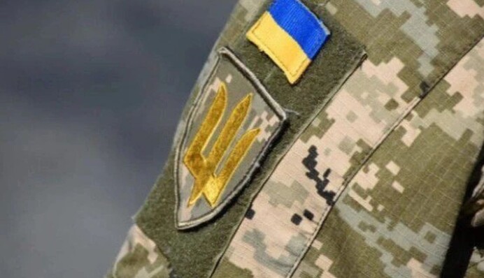 У Кривому Розі чоловік із ножем напав на двох військовослужбовців ТЦК: вони в лікарні