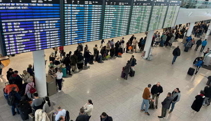 У Мюнхені скасували щонайменше 17 рейсів після появи дронів – BBC