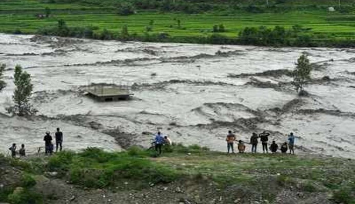 В Непале из-за масштабных ливней по меньшей мере 22 погибших и 11 пропавших без вести