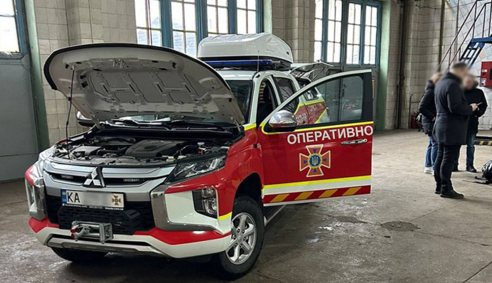 Переплатили 11 млн грн за спецавтомобілі: чиновник КМДА  отримав підозру