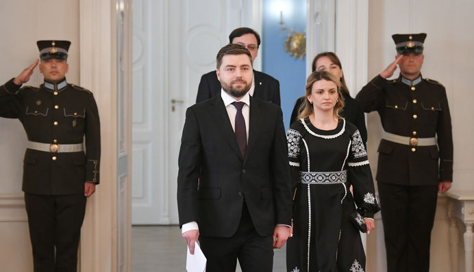 Зеленский уволил посла Украины в Латвии Анатолия Куцевола