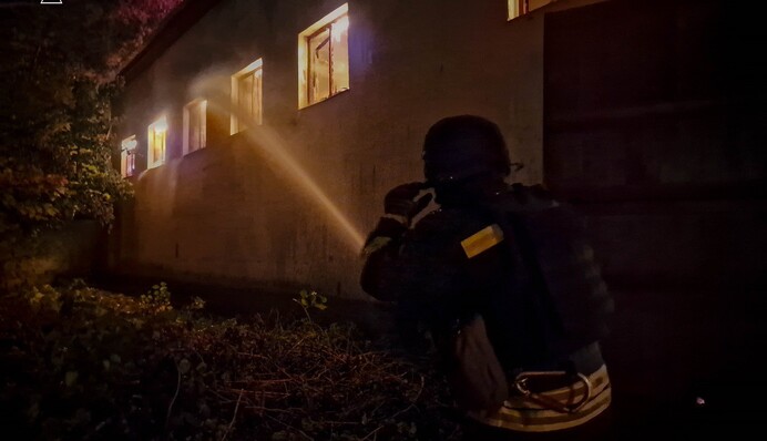 Атака на Дніпропетровщину: пошкоджено приватний будинок та газогін