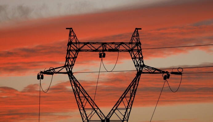 Энергетики вернули свет в дома граждан на левом берегу Киева — ДТЭК