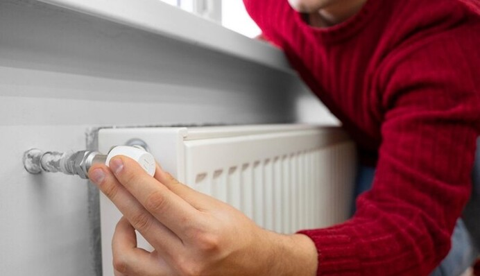 В Днепре мэр призвал отложить начало отопительного сезона и не создавать споров